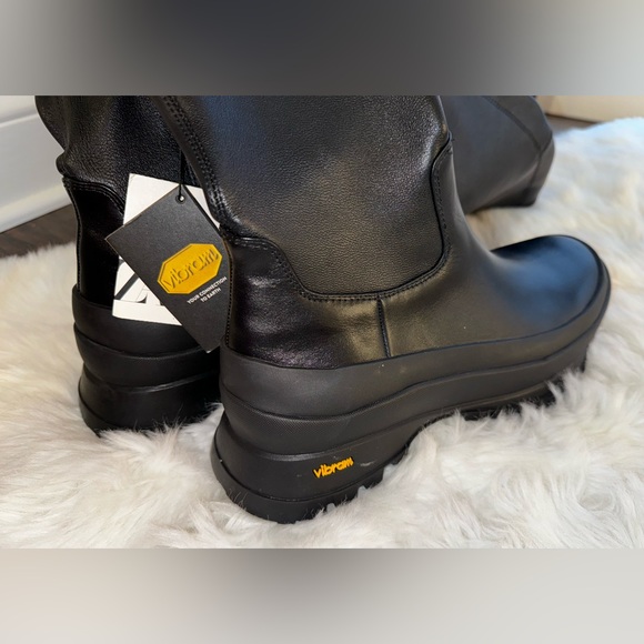 New ZARA OVER THE KNEE BLACK LEATHER VIBRAM BOOTS, US 7.5, $460 From London - Picture 7 of 16